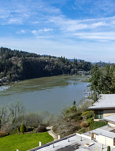 skyline 8th floor view